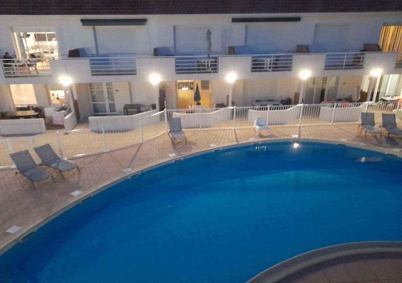 Resid'Azur Appartement T2-Pmr- Piscine Privee 생장드몽 외부 사진